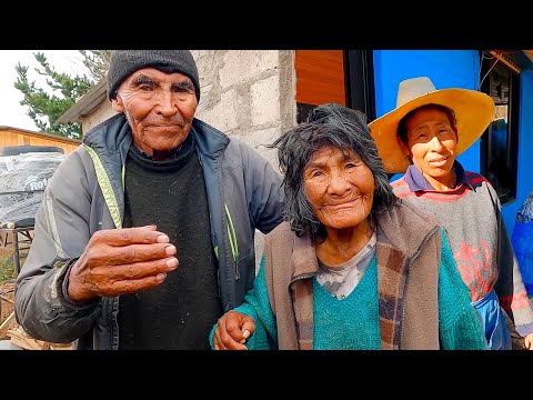 VISITANDO a la TIA de DOÑA YOLANDA...