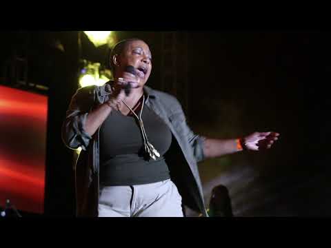 Althea & Donna - Uptown Top Rankin (Live at Rebel Salute 2018)