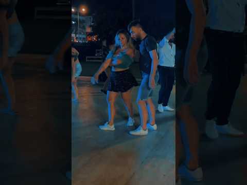 Bachata party🥳💃😍 #bachata #latinodance #bachatadance #bachatamoves #bachatacouple #dance