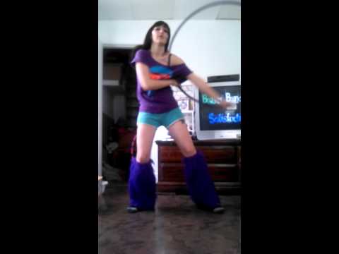 Satisfaction - Benni Benassi Shuffling & Hooping