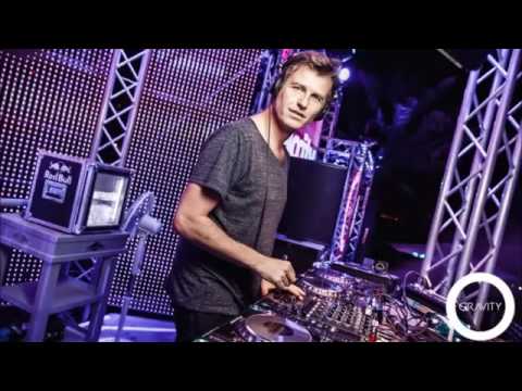 Hernan Cattaneo Resident 180 18 10 2014