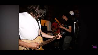 fighting alex g live
