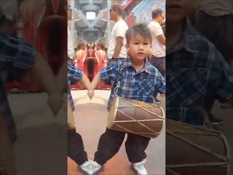 Small Boy enjoying Bisket Jatra #newar #newariculture #newarifeatival #bisket jatra #biska #newa