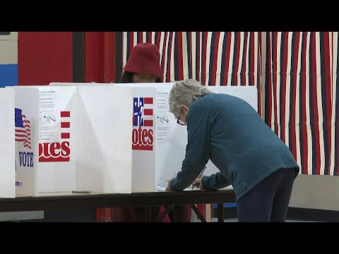 US presidential primary: Polling station opens in New Hampshire's Manchester | AFP