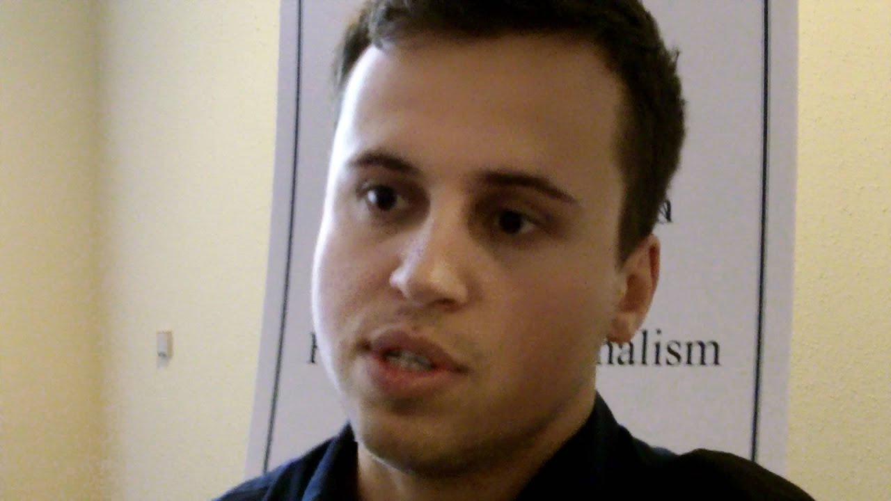 Facebook's Vadim Lavrusik: Profile, Page or - YouTube