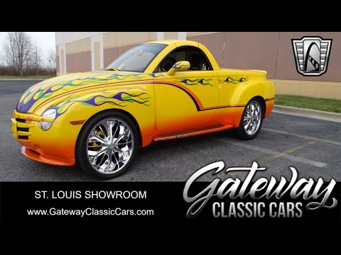 2004 Chevrolet SSR (CC-1942122) for sale in O'Fallon, Illinois