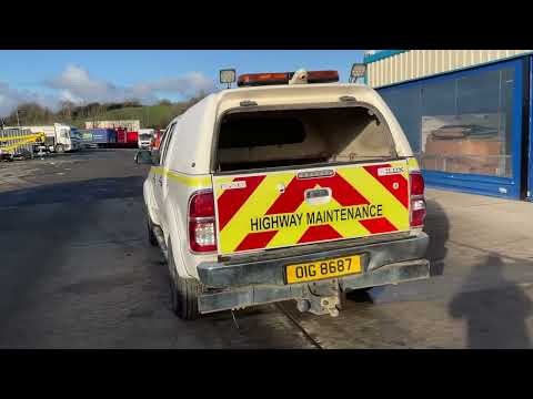 TOYOTA HILUX INVINCIBLE X 3.0 D-4D 4 DOUBLE CAB - Image 2