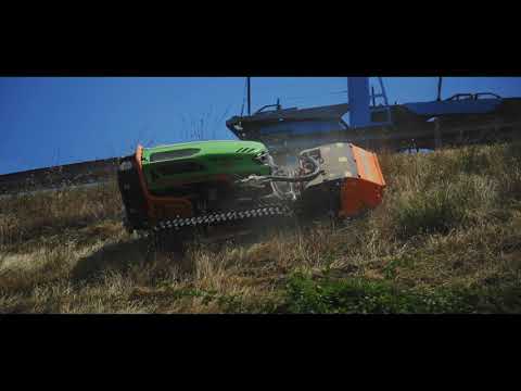 New MDB Green Climber LV500pro Awesome remote controlled tractor.