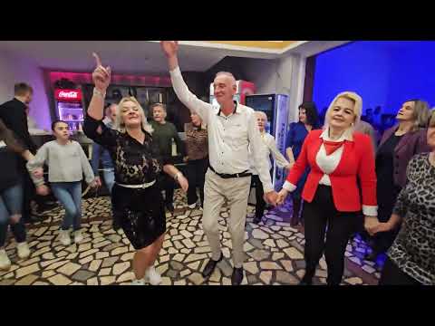 🔶️KOLO ZA FAZILU I DAJDŽU🔶️BARI BEND🔶️DOBRO RASPOLOZENJE🔶️RESTORAN GRADSKA KONJIC🔶️