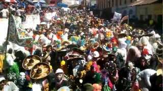 preview picture of video 'CARNAVAL 2013 SAN BARTOLO TUTOTEPEC'