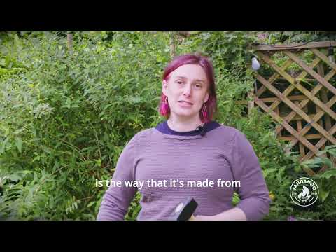 Kindling Cracker firewood splitter - Kirsty's first go