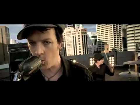 The Living End - White Noise (Offical Music Video)