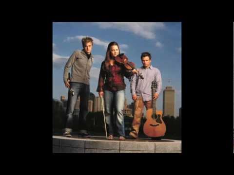 Nickel Creek - Beauty and The Mess