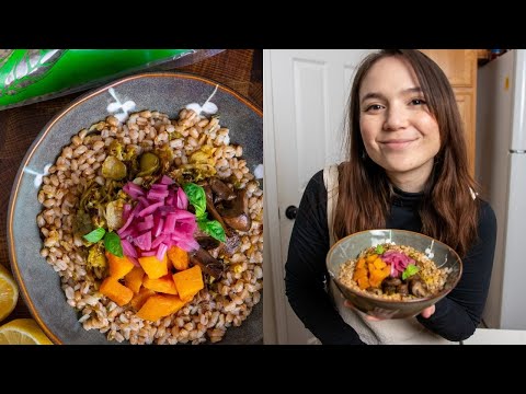My Favorite Healthy Winter Meal // Roasted Vegetable Grain Bowls