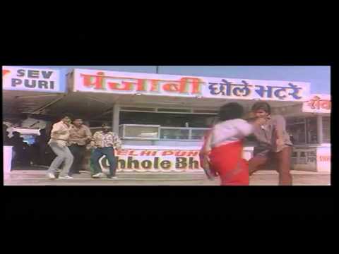 Poster pat gayi pat gayi