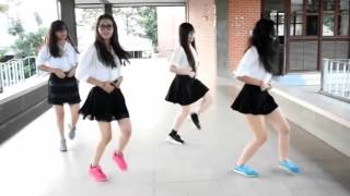 Video thumbnail of "Cute asian girls dance Tez Cadey"