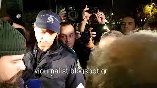 Συνομιλία Π.Κλεομένη με συντελεστή της παράστασης στη Θεσσαλονίκη