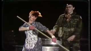 Kate Bush - Army Dreamers 1980