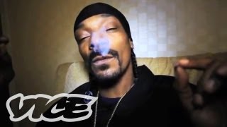 Snoop Dogg&#39;s Wildest Night in a Famous Mansion | PARTY LEGENDS