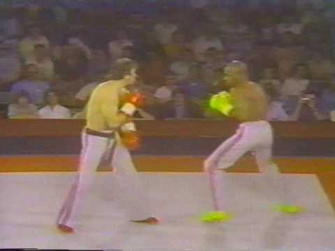 BILL SUPERFOOT WALLACE 1976