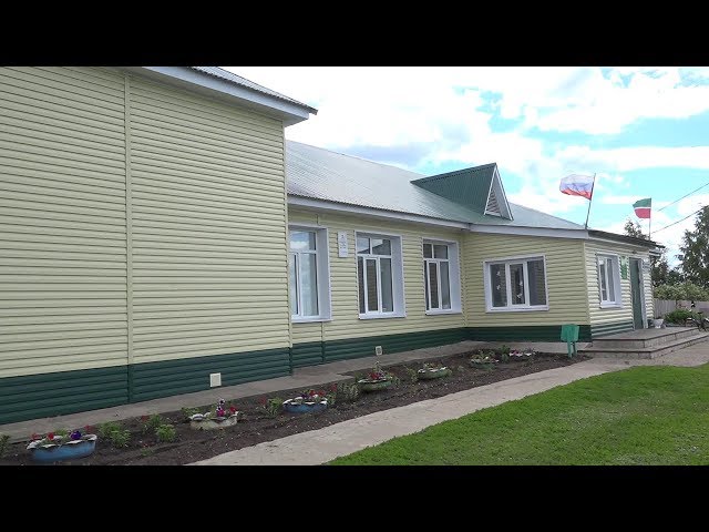 На двух языках