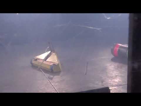 Donald Thump Vs Infernal Contraption