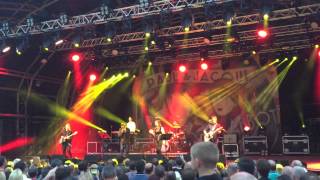 Paul Heaton & Jacqui Abbott - Castlefield Bowl 03.07.15 - NEW SONG "Heatongrad"