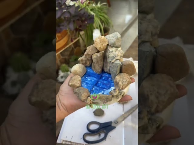 Vídeo relacionado con 30 Piezas Mini Tortugas Luminosas de Resina, Decoración para Jardín, Macetas, Terrarios & Interiores - Figuras Miniaturas Glow in the Dark - para DIY, Manualidades y Regalos