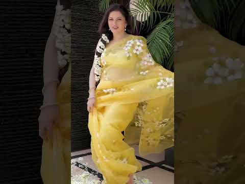 #MyFavSongsWithB Navratri Special 🎶 #navratri #dandiya #bollywood #bhagyashree