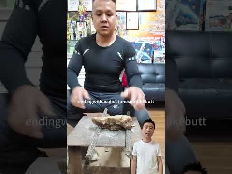 \That&rsquo;s not a medical condition&mdash;that&rsquo;s a real-life 'Iron Palm.'\#kongfu #martialarts #wushufight