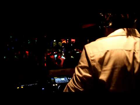 DJ Antonius @ Katiolo nightclub Christmas 2011