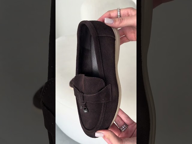 Чоботи жіночі шкіряні байка хутро 592641 Чорний Лофери жіночі осінні замшеві 589231 Темно-коричневі