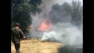 preview picture of video 'brush fire with helicopter and airplane   July 2012'