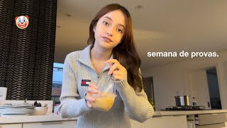 uma estudante do ensino médio vs semana de provas