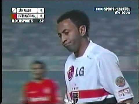 San Pablo vs Internacional de Porto Alegre 2006 - Final Copa Libertadores - Primer partido completo.