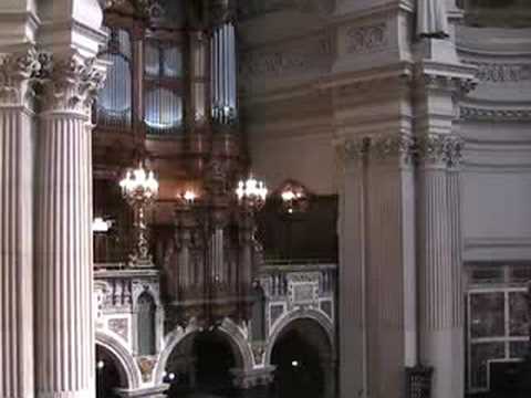 Berlin-Mitte: Choral "Ich bin getauft auf deinen Namen", Wochenlied 6. Sonntag n. Trinitatis