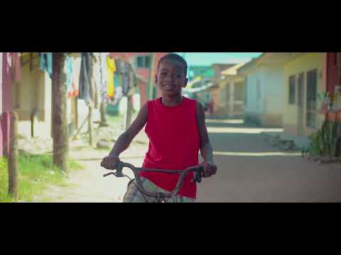 El Novato (El Diamante Negro) & KBP (El Alien) - Sigo De Pie (Official Video)