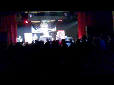 Al rojo vivo y Adockines en la sala paul 2