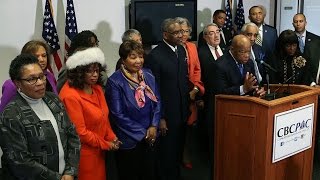 CBC PAC Endorses Hillary Clinton, John Lewis Attacks Bernie Sanders