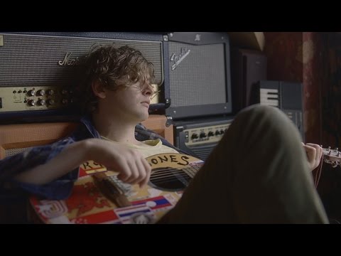 Bill Ryder-Jones - Two To Birkenhead (Official Video)