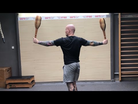 Indian Clubs Hungary - Military 15 / Military indian club exercise ( Military pendulum with turn)