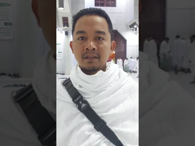 Proses Badal Umroh di Tanah Suci Oleh Gus Lukmanul Hakim Lc