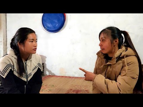 Hong was furious when Phong's ex-girlfriend came to the farm and acted strangely.