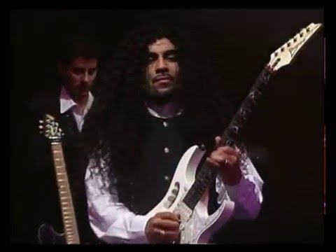Rafaga video Mrame un poco - CM Vivo 2002