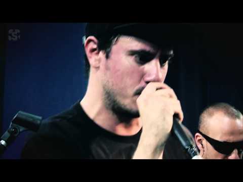 Planta e Raiz em "Where you gonna run" no Estúdio Showlivre 2012