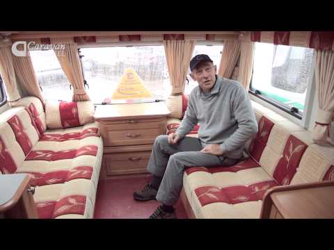 CC S04E42 EDITORIAL - Avondale Argente