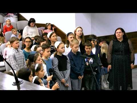 Daniel Movila seara copiilor