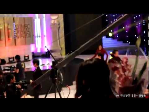 111230 Yoochun and Yoohwan at MBC Drama Awards #3