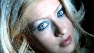 Christina Aguilera- Dreamy Eyes