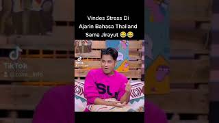 Download lagu Reaksi Heran Vincent Desta Ketika Jirayut Menyebutkan 44 Abjad dari Bahasa Thailand mp3
